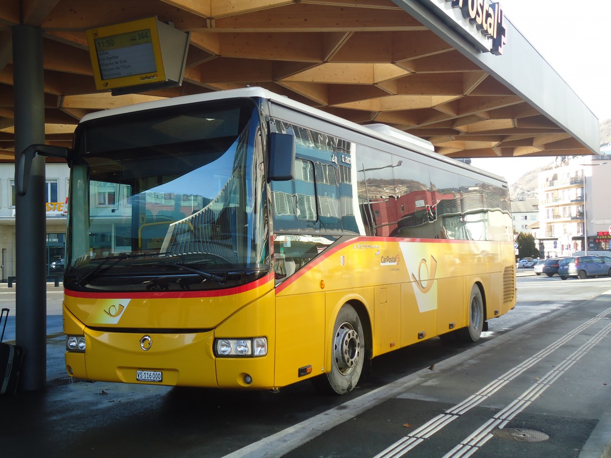 (148'568) - Theytaz, Sion - VS 116'000 - Irisbus am 29. Dezember 2013 beim Bahnhof Sion