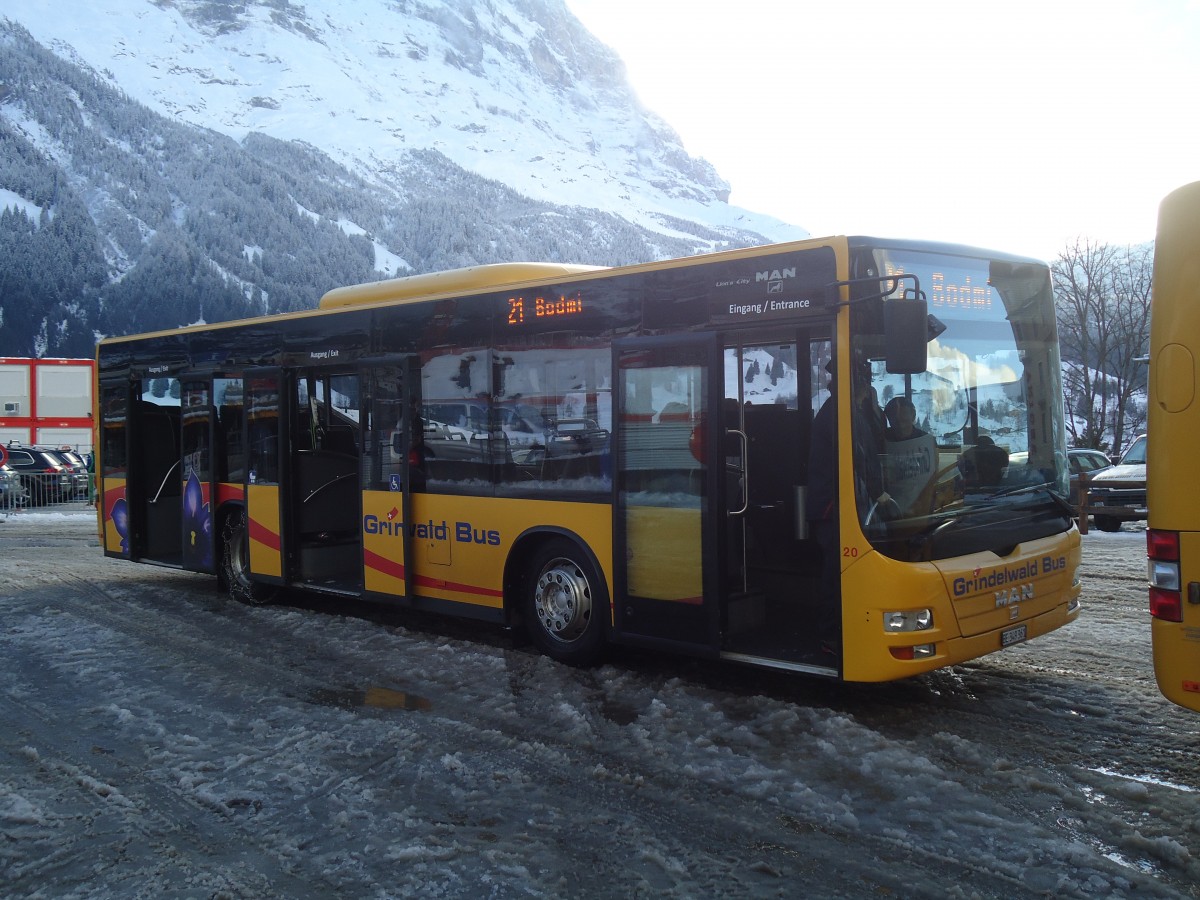 (148'627) - AVG Grindelwald - Nr. 20/BE 349'361 - MAN/Gppel am 5. Januar 2014 beim Bahnhof Grindelwald