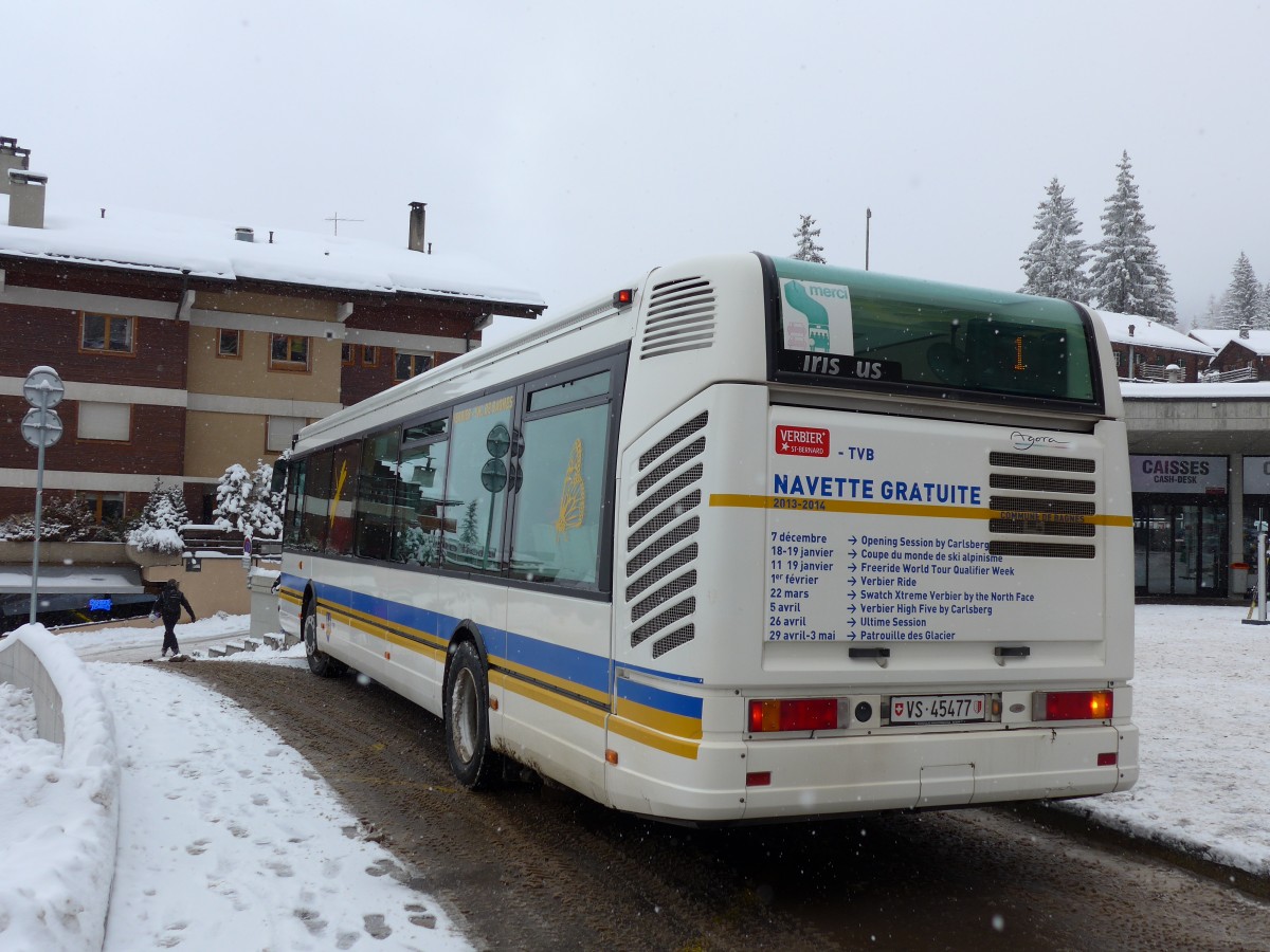 (148'710) - TMR Martigny - Nr. 104/VS 45'477 - Irisbus am 2. Februar 2014 in Verbier, Mdran