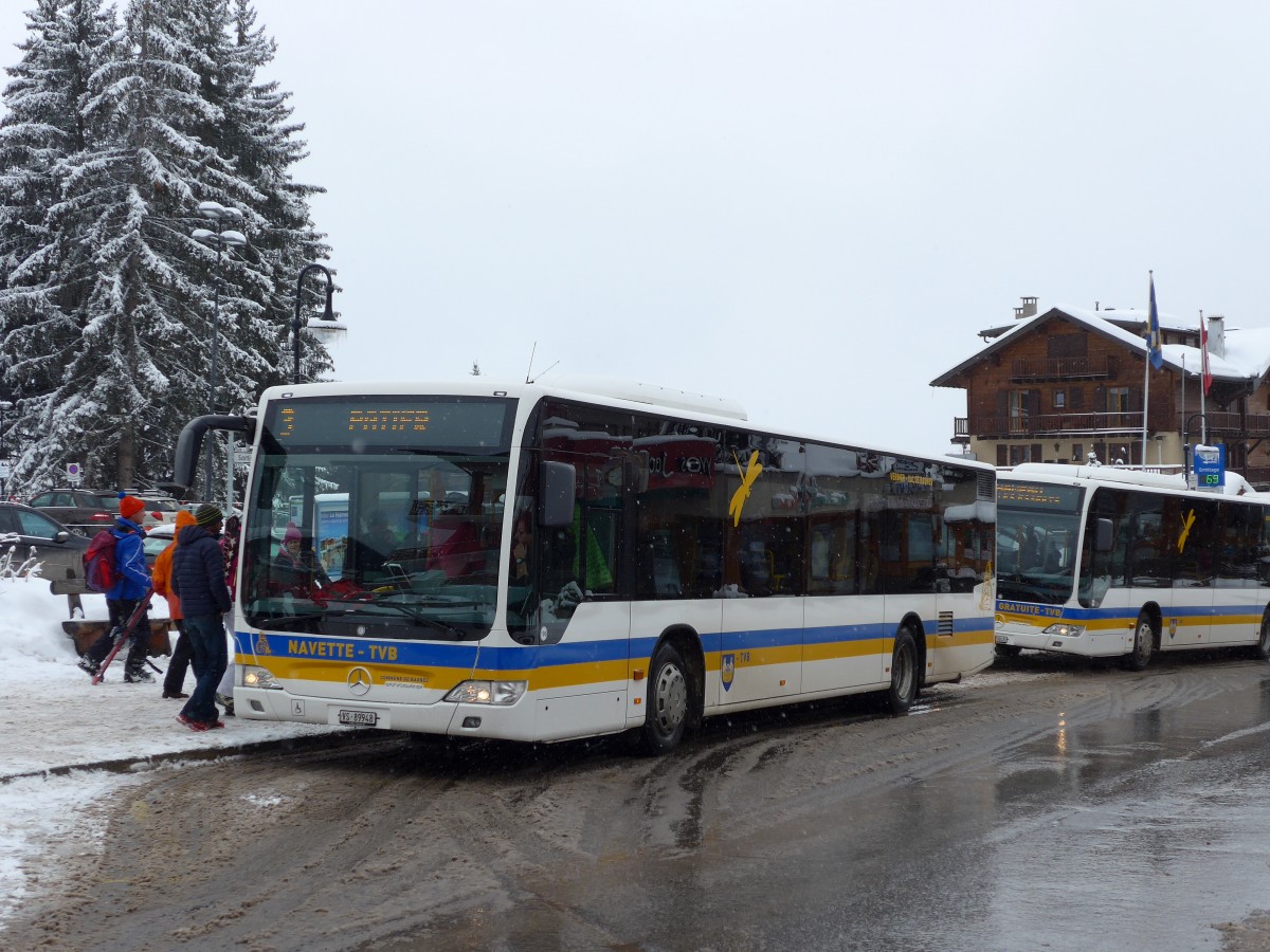 (148'730) - TMR Martigny - Nr. 106/VS 89'948 - Mercedes am 2. Februar 2014 in Verbier, Parking Ermitage