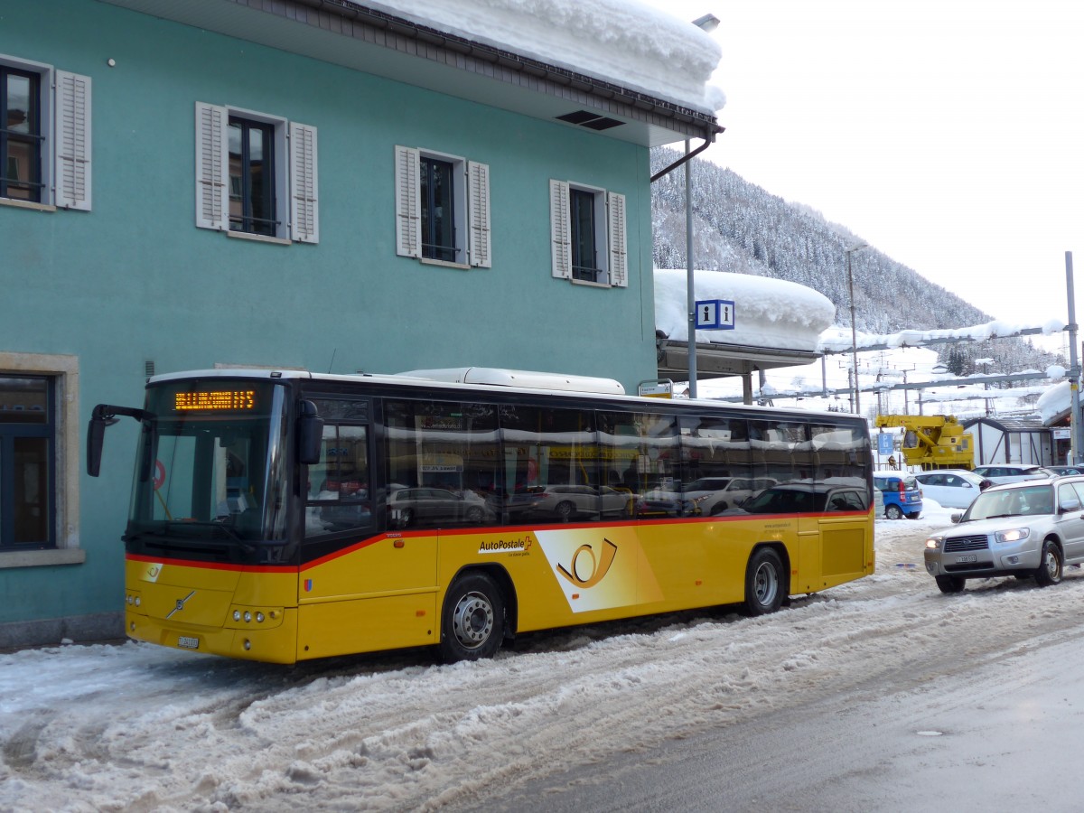 (148'816) - Marchetti, Airolo - TI 241'033 - Volvo am 9. Februar 2014 beim Bahnhof Airolo