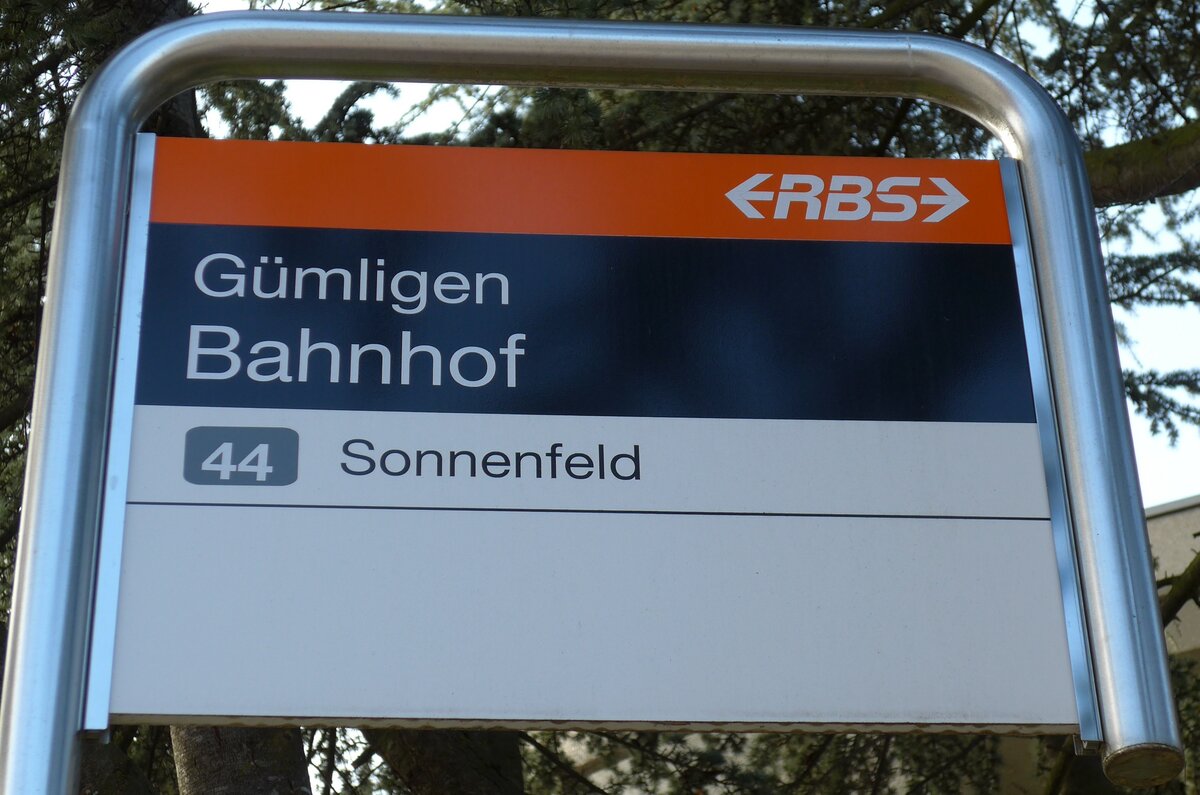 (149'363) - RBS-Haltestellenschild - Gmligen, Bahnhof - am 19. Mrz 2014
