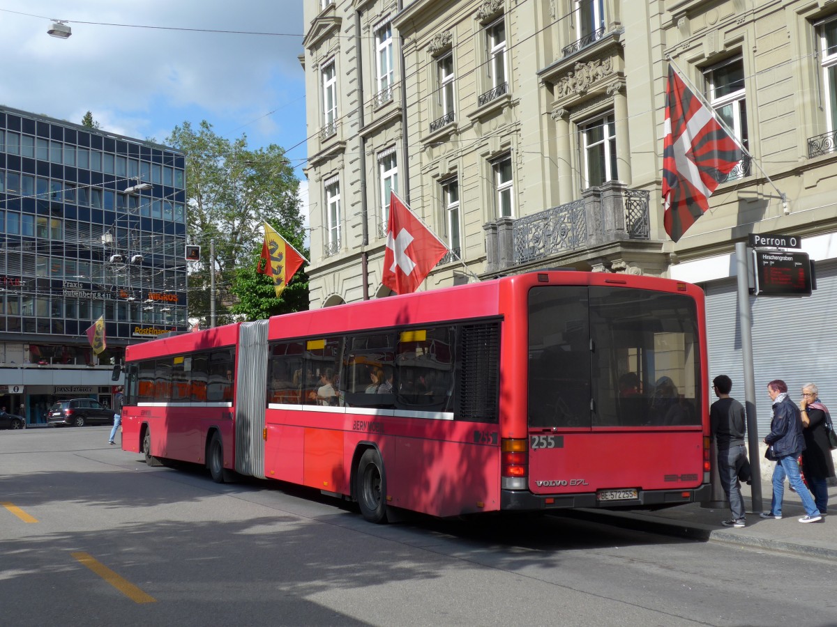 (150'961) - Bernmobil, Bern - Nr. 255/BE 572'255 - Volvo/Hess am 28. Mai 2014 in Bern, Hirschengraben