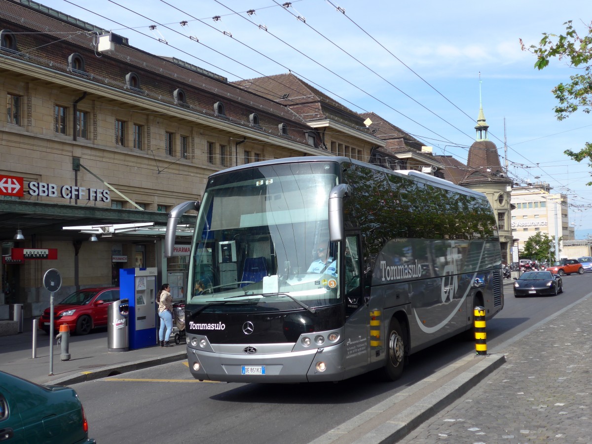 (151'136) - Aus Italien: Tommasulo, Deliceto - Nr. 11/DE-851 KZ - Mercedes/Beulas am 1. Juni 2014 beim Bahnhof Lausanne