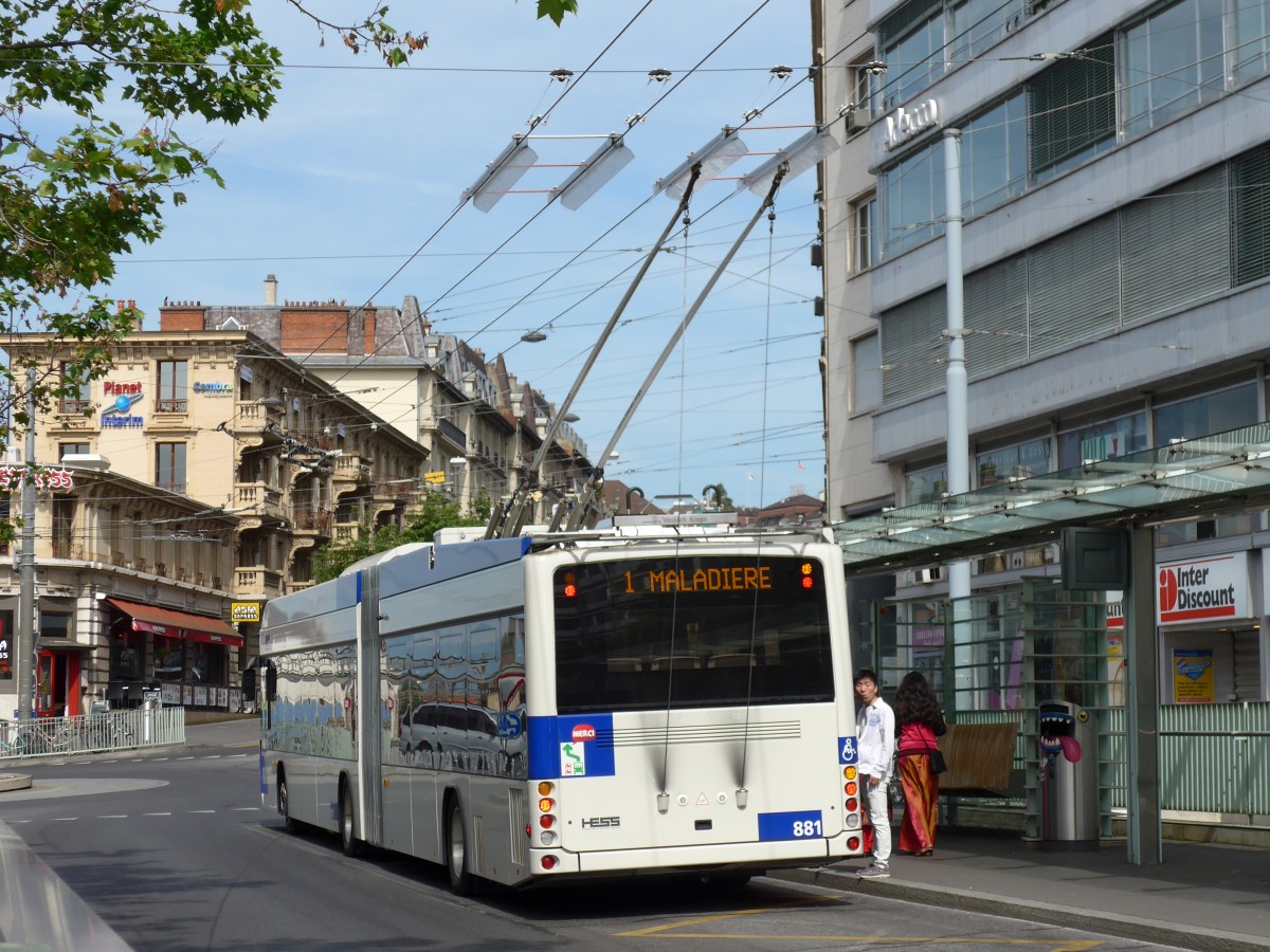 (151'137) - TL Lausanne - Nr. 881 - Hess/Hess Gelenktrolleybus am 1. Juni 2014 beim Bahnhof Lausanne