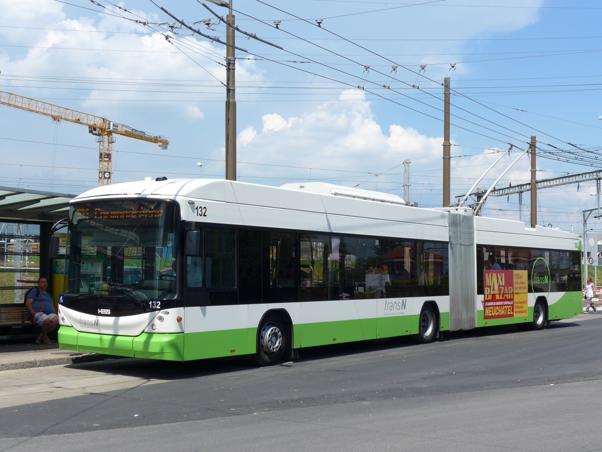 (151'479) - transN, La Chaux-de-Fonds - Nr. 132 - Hess/Hess Gelenktrolleybus (ex TN Neuchtel Nr. 132) am 12. Juni 2014 beim Bahnhof Marin
