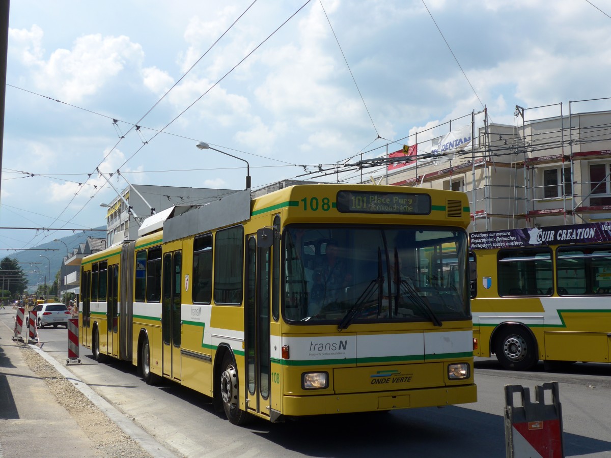 (151'484) - transN, La Chaux-de-Fonds - Nr. 108 - NAW/Hess Gelenktrolleybus (ex TN Neuchtel Nr. 108) am 12. Juni 2014 beim Bahnhof Marin
