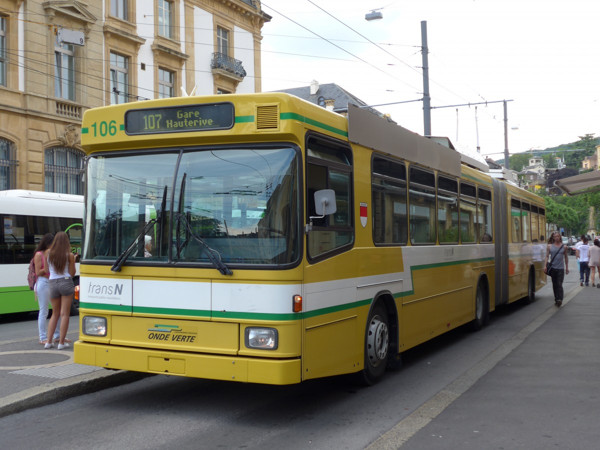 (151'494) - transN, La Chaux-de-Fonds - Nr. 106 - NAW/Hess Gelenktrolleybus (ex TN Neuchtel Nr. 106) am 12. Juni 2014 in Neuchtel, Place Pury
