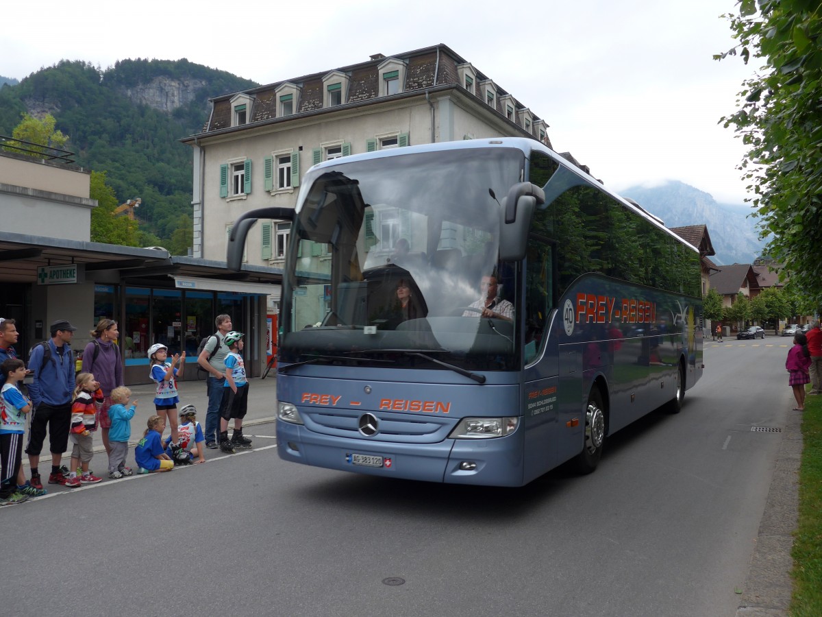 (151'570) - Frey, Schlossrued - AG 383'120 - Mercedes am 15. Juni 2014 in Meiringen, Casino Platz