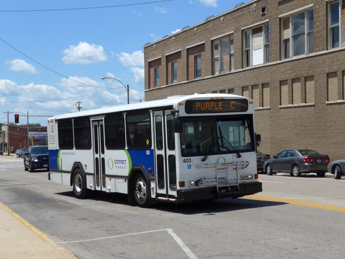 (152'504) - Connect Transit, Bloomington - Nr. 403/M 142'779 - Gillig am 10. Juli 2014 in Bloomington, Front Street