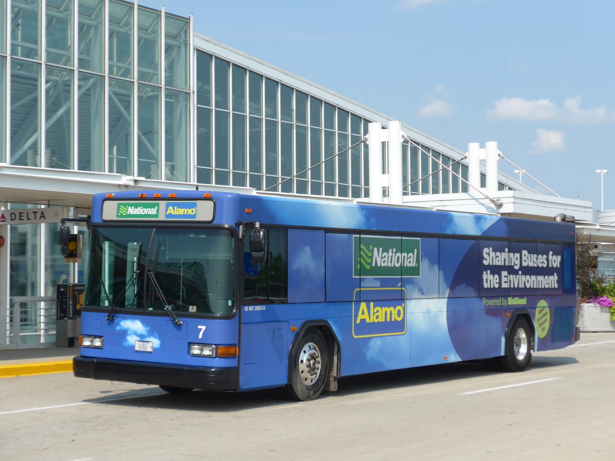 (153'347) - National-Alamo, Chicago - Nr. 7/6050 N - Gillig am 20. Juli 2014 in Chicago, Airport O'Hare