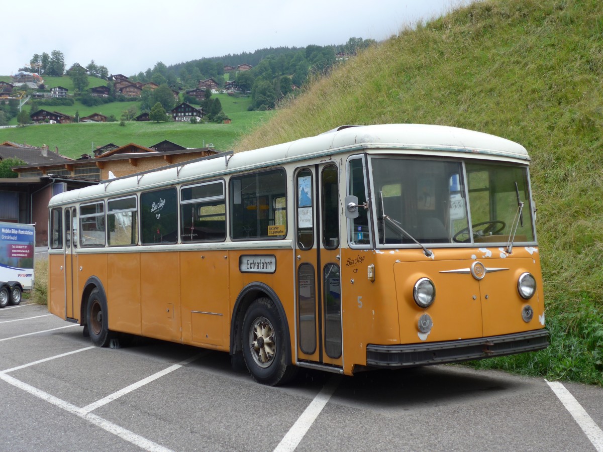 (153'551) - Bus Stop, Grindelwald - Nr. 5 - FBW/R&J (ex Schuler, Orpund; ex Tramverein, Bern; ex Meier, Studen; ex Schr, Aegerten; ex ABM Meinisberg Nr. 5; ex ABM Meinisberg Nr. 1) am 3. August 2014 in Grindelwald, Grund