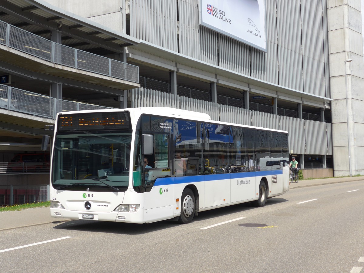 (153'648) - Maag, Kloten - Nr. 23/ZH 556'223 - Mercedes am 4. August 2014 in Zrich, Flughafen