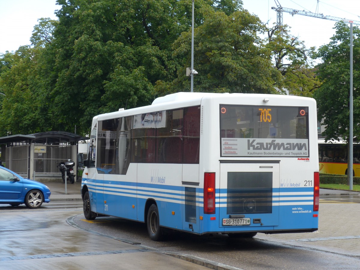 (153'914) - WilMobil, Wil - Nr. 211/SG 310'771 - Mercedes/Kutsenits am 16. August 2014 beim Bahnhof Wil