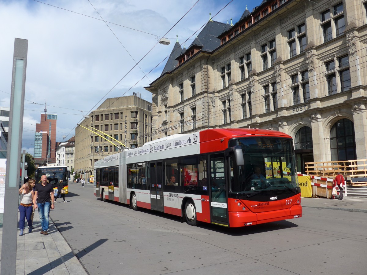 (153'940) - SW Winterthur - Nr. 117 - Hess/Hess Gelenktrolleybus am 16. August 2014 beim Hauptbahnhof Winterthur
