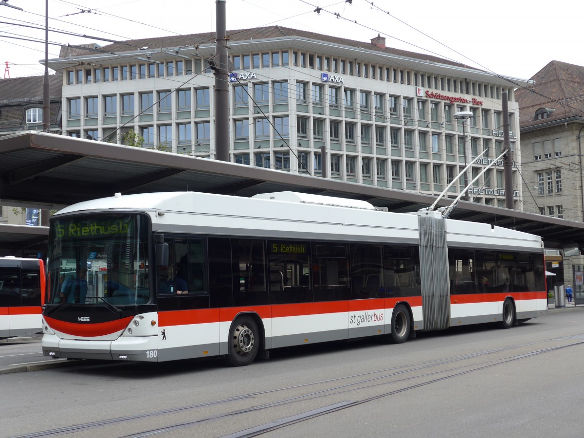 (154'166) - St. Gallerbus, St. Gallen - Nr. 180 - Hess/Hess Gelenktrolleybus am 20. August 2014 beim Bahnhof St. Gallen