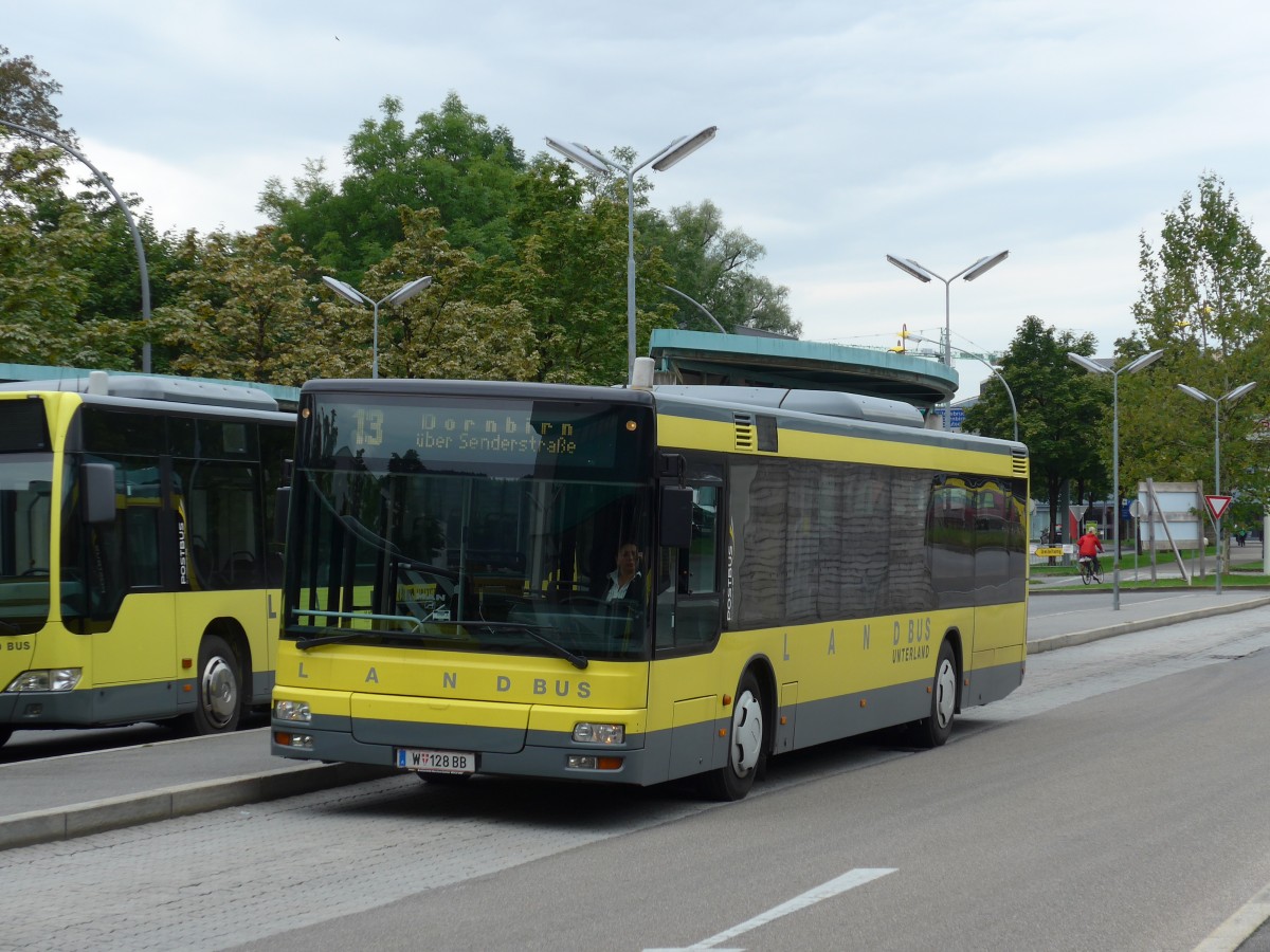 (154'261) - Landbus Unterland, Dornbirn - W 128 BB - MAN am 20. August 2014 beim Bahnhof Bregenz