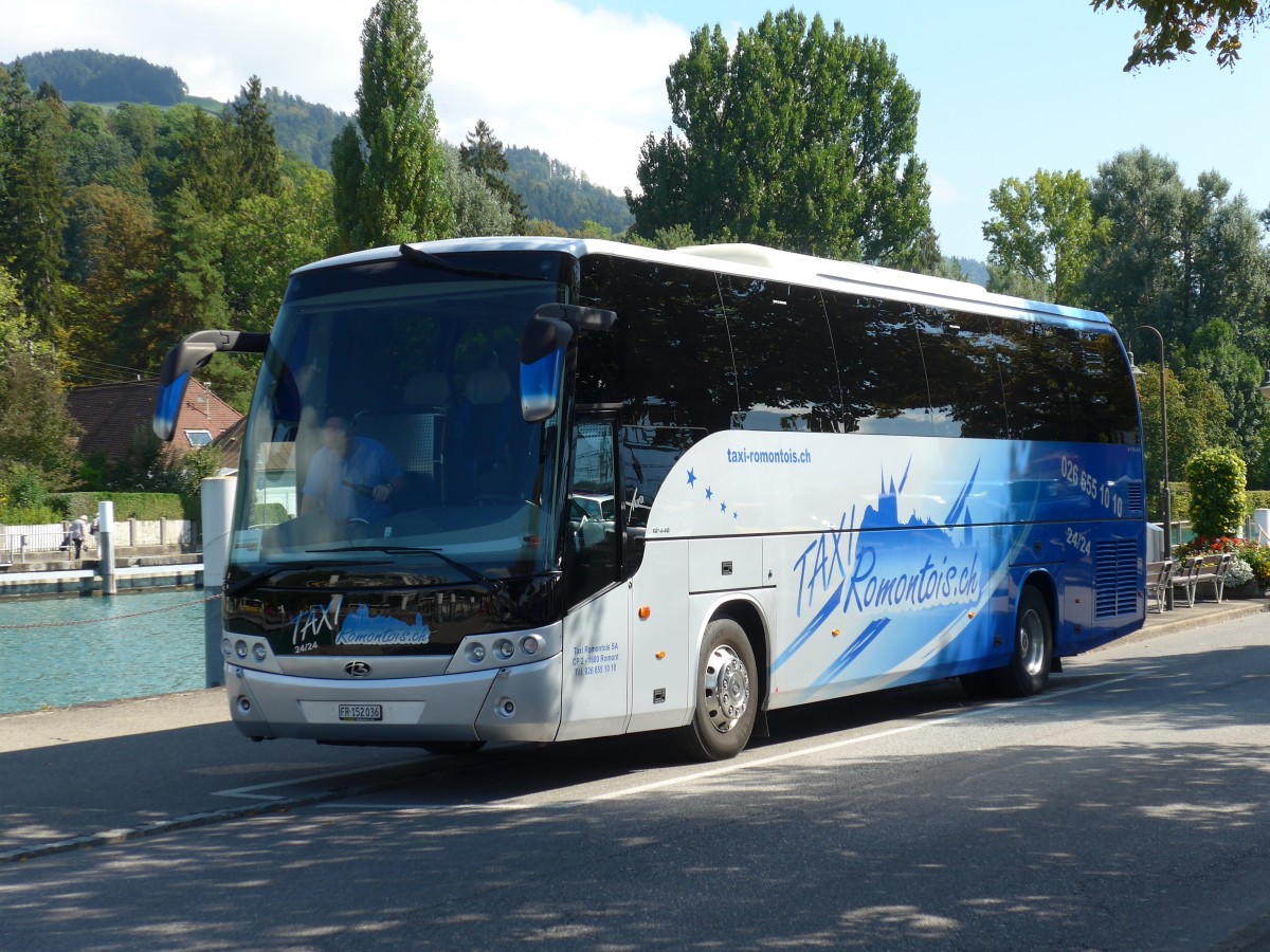 (155'244) - Taxi Romontois, Romont - FR 152'036 - MAN/Beulas am 14. September 2014 bei der Schifflndte Thun