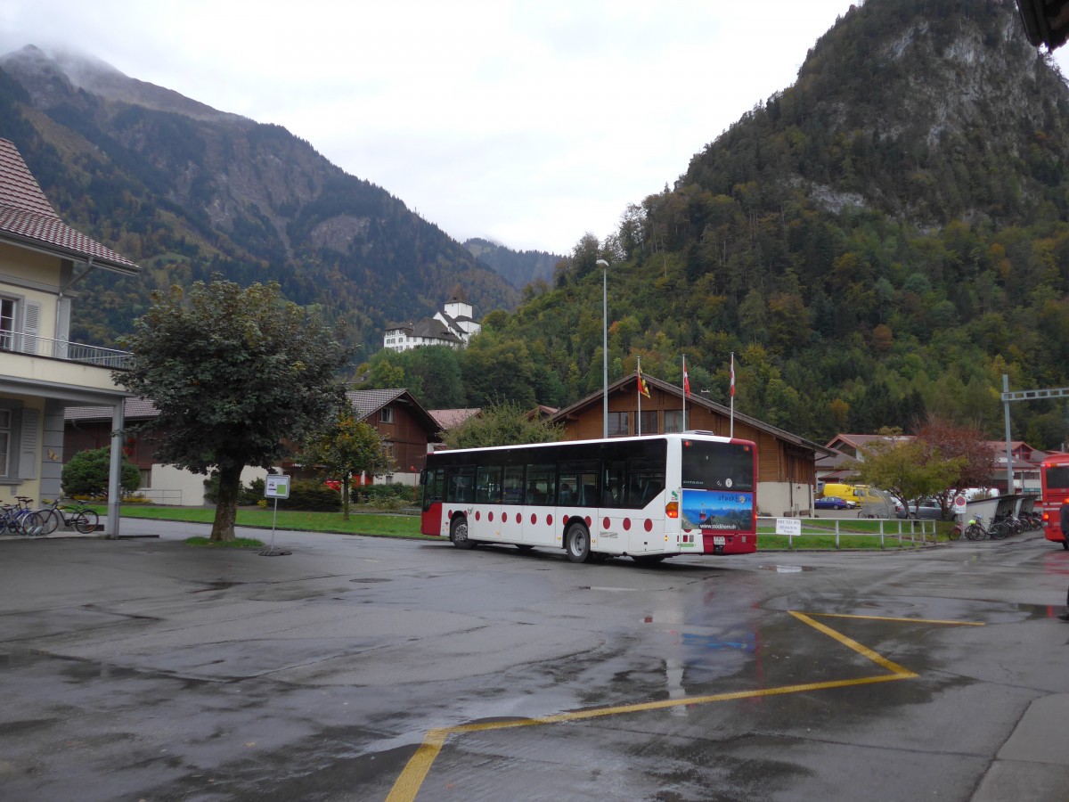 (155'766) - Stryffeler, Boltigen - BE 320'159 - Mercedes (ex TPF Fribourg Nr. 78) am 13. Oktober 2014 beim Bahnhof Wimmis
