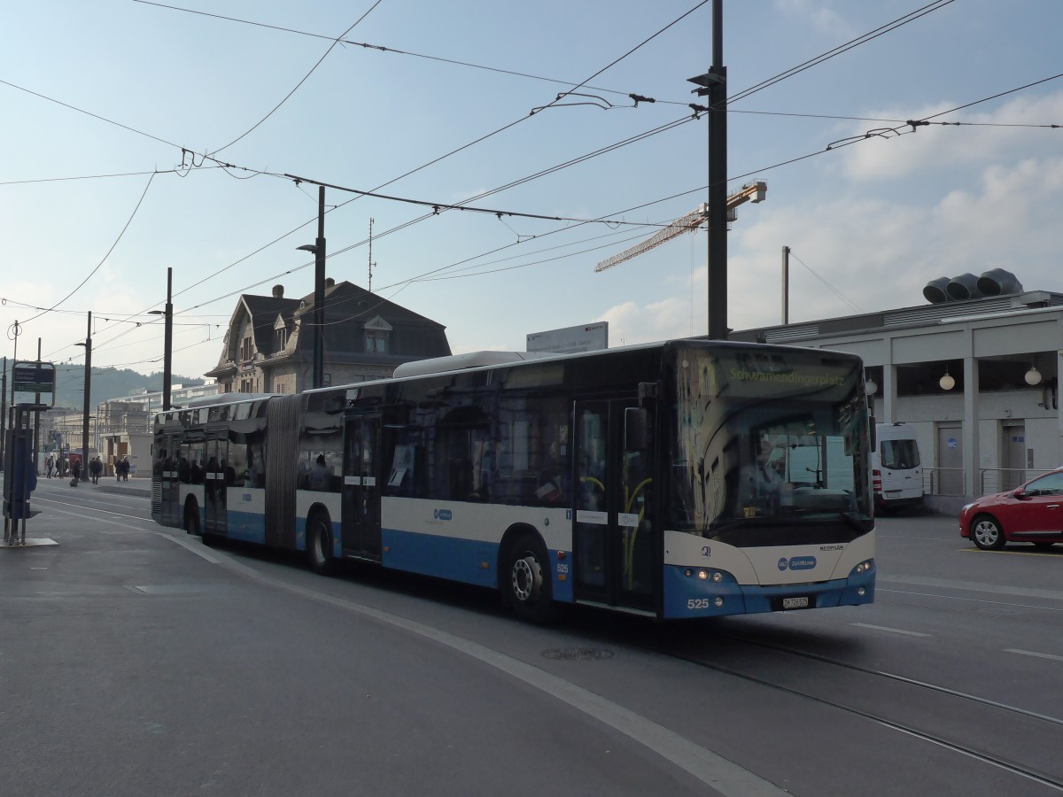 (156'289) - VBZ Zrich - Nr. 525/ZH 726'525 - Neoplan am 28. Oktober 2014 beim Bahnhof Zrich-Oerlikon