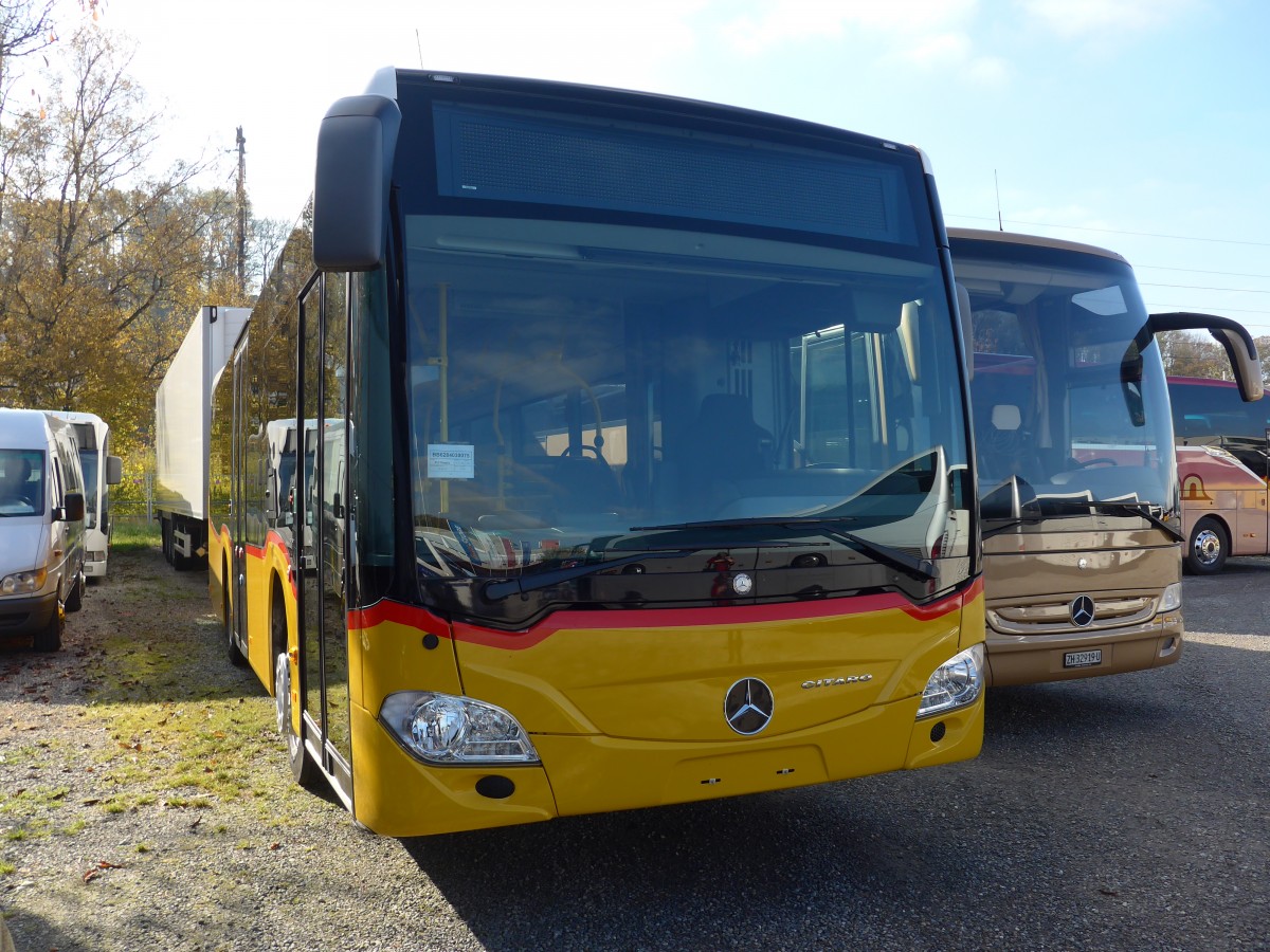 (156'452) - Thepra, Stans - Nr. 20 - Mercedes am 7. November 2014 in Kloten, EvoBus