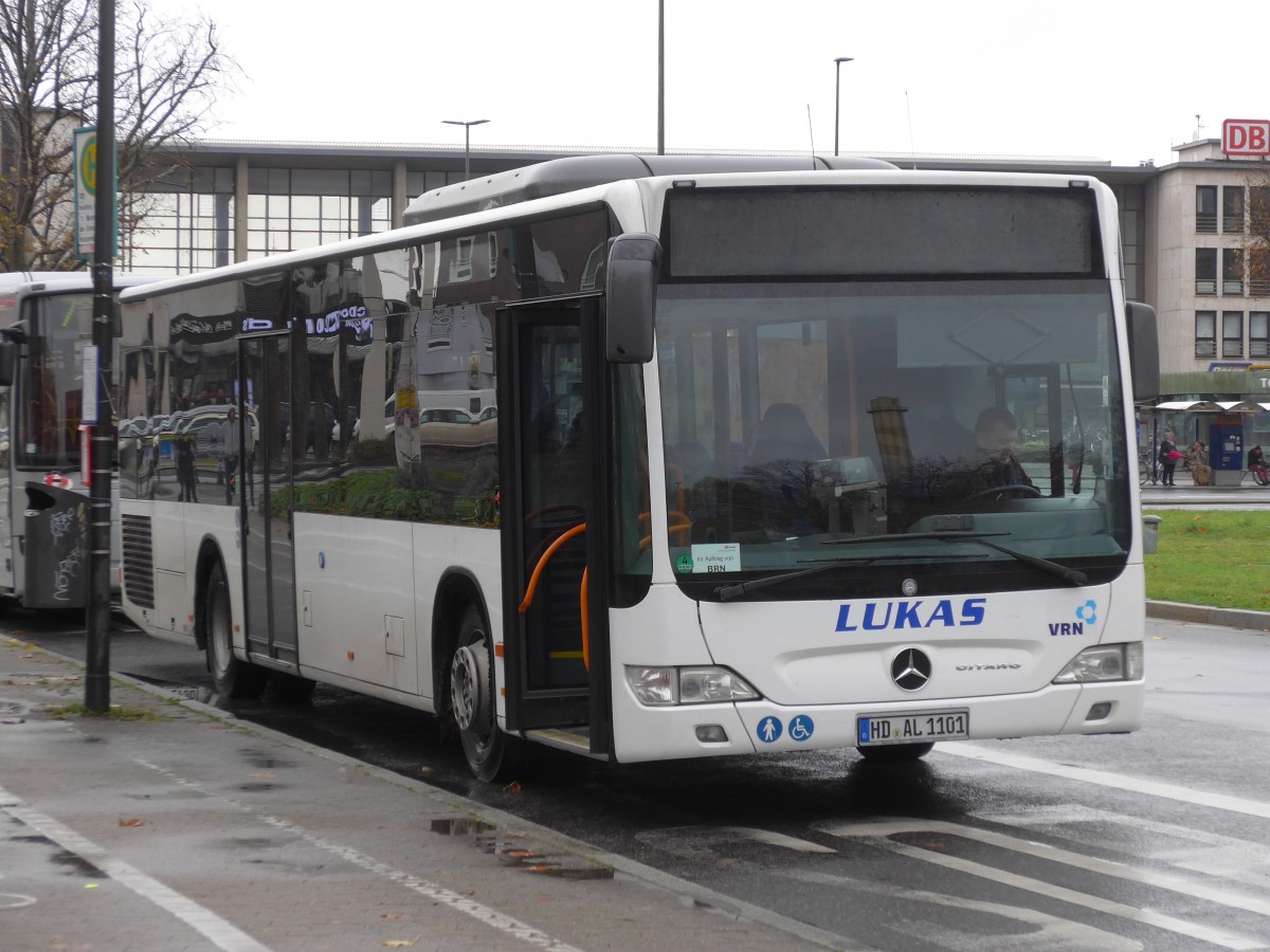 (156'528) - Lukas, Walldorf - HD-AL 1101 - Mercedes am 16. November 2014 beim Hauptbahnhof Heidelberg