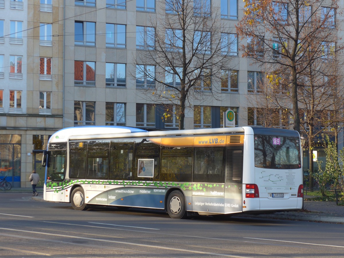(156'553) - LeoBus, Leipzig - Nr. 152/L-VR 5152 - MAN am 17. November 2014 beim Bahnhof Leipzig