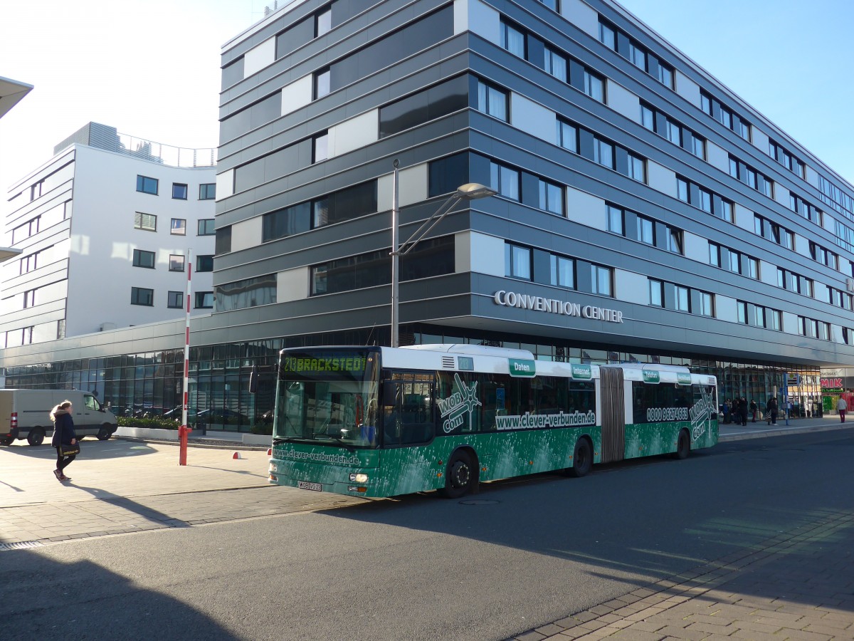 (156'589) - WVG Wolfsburg - Nr. 23/WOB-VG 23 - MAN am 17. November 2014 beim Hauptbahnhof Wolfsburg