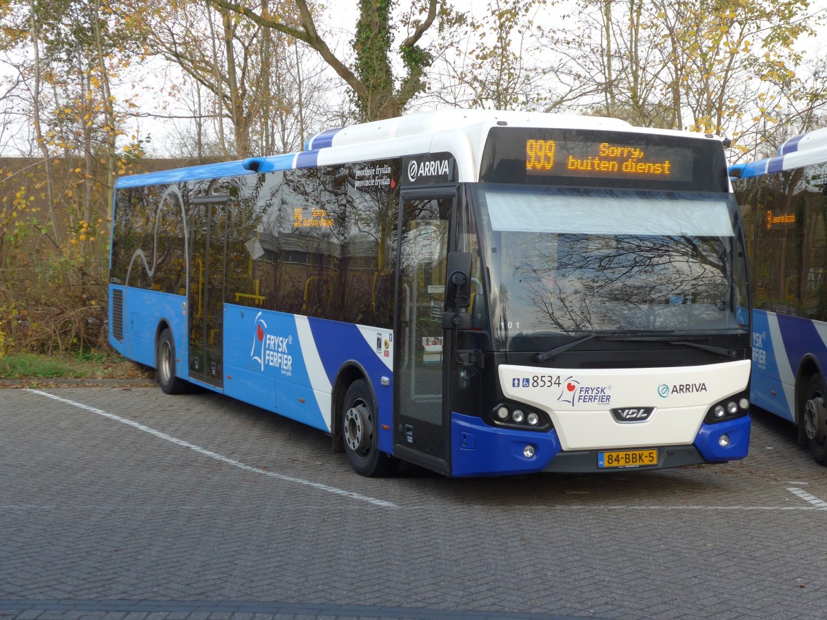 (156'815) - ARRIVA - Nr. 8534/84-BBK-5 - VDL am 19. November 2014 in Dokkum, Busstation