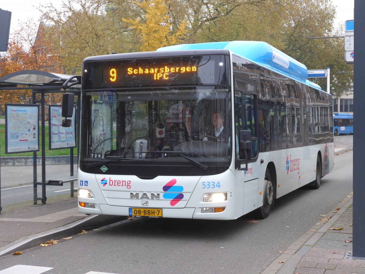 (157'037) - Breng, Ijsselmuiden - Nr. 5334/08-BBH-7 - MAN am 20. November 2014 in Arnhem, Willemsplein