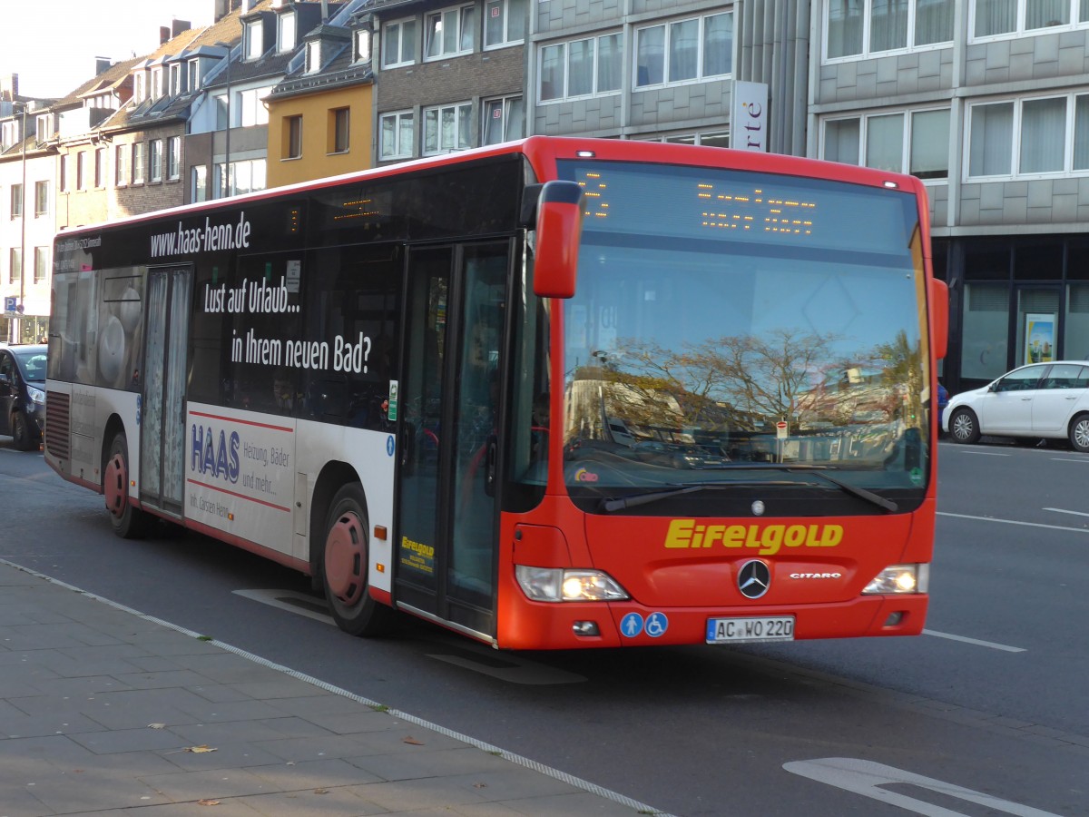 (157'237) - Eifelgold, Simmerath AC-WO 220 - Mercedes am 21. November 2014 beim Hauptbahnhof Aachen