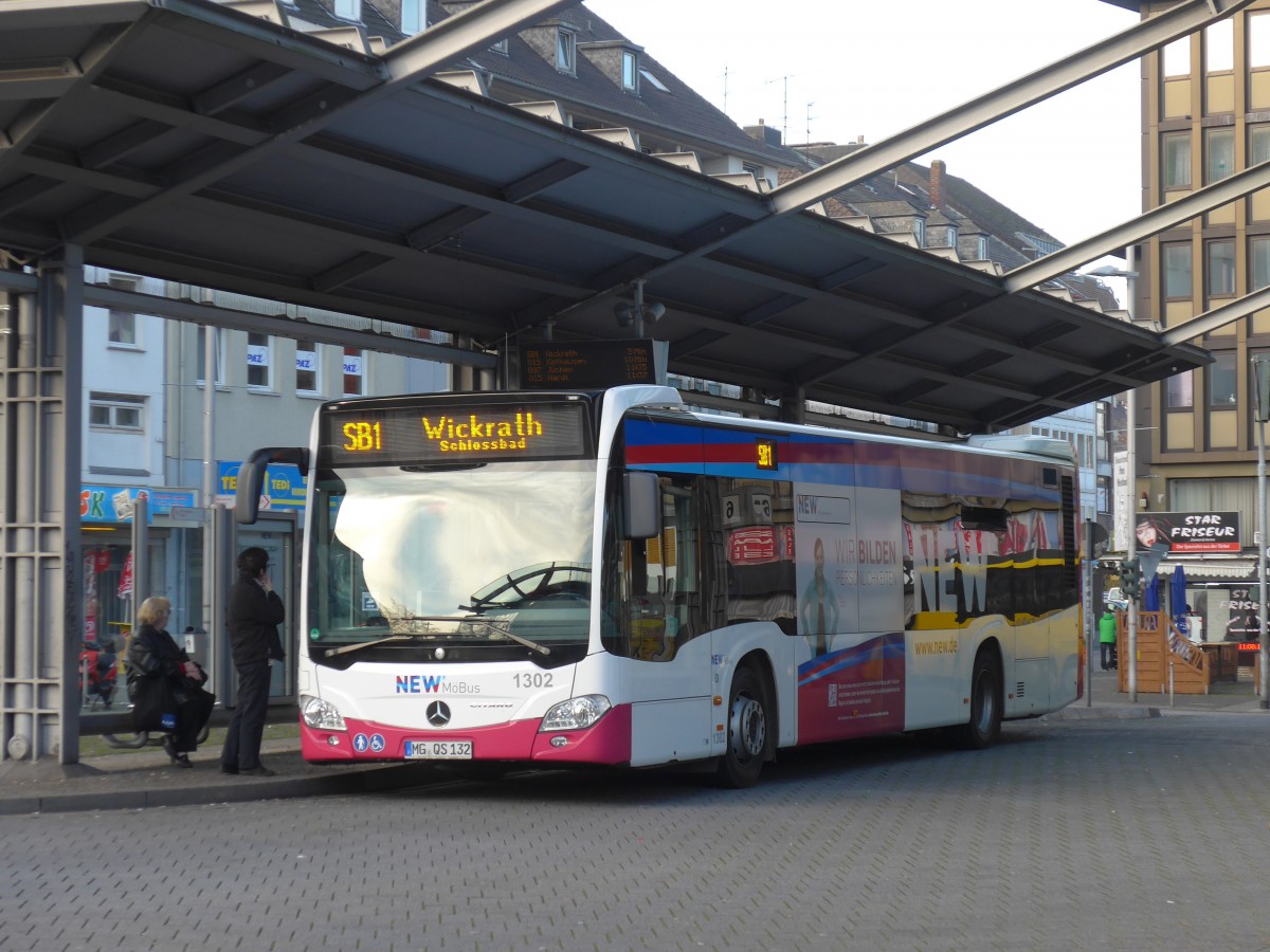(157'332) - MBus, Mnchengladbach - Nr. 1302/MG-QS 132 - Mercedes am 22. November 2014 beim Hauptbahnhof Mnchengladbach