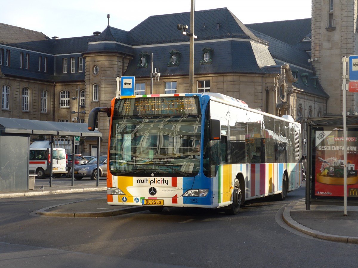 (157'347) - AVL Luxembourg - Nr. 282/DU 9533 - Mercedes am 22. November 2014 beim Bahnhof Luxembourg