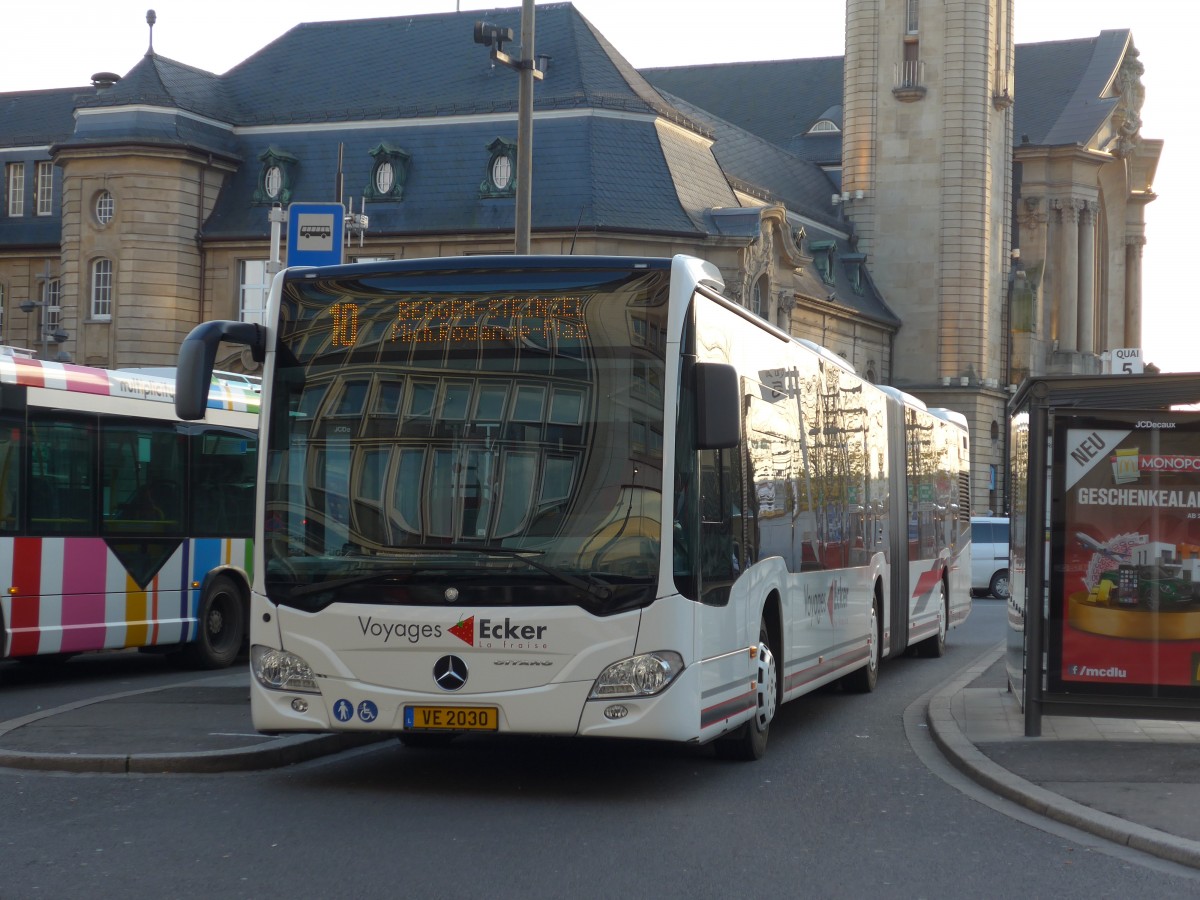 (157'394) - Ecker, Steinsel - VE 2030 - Mercedes am 22. November 2014 beim Bahnhof Luxembourg