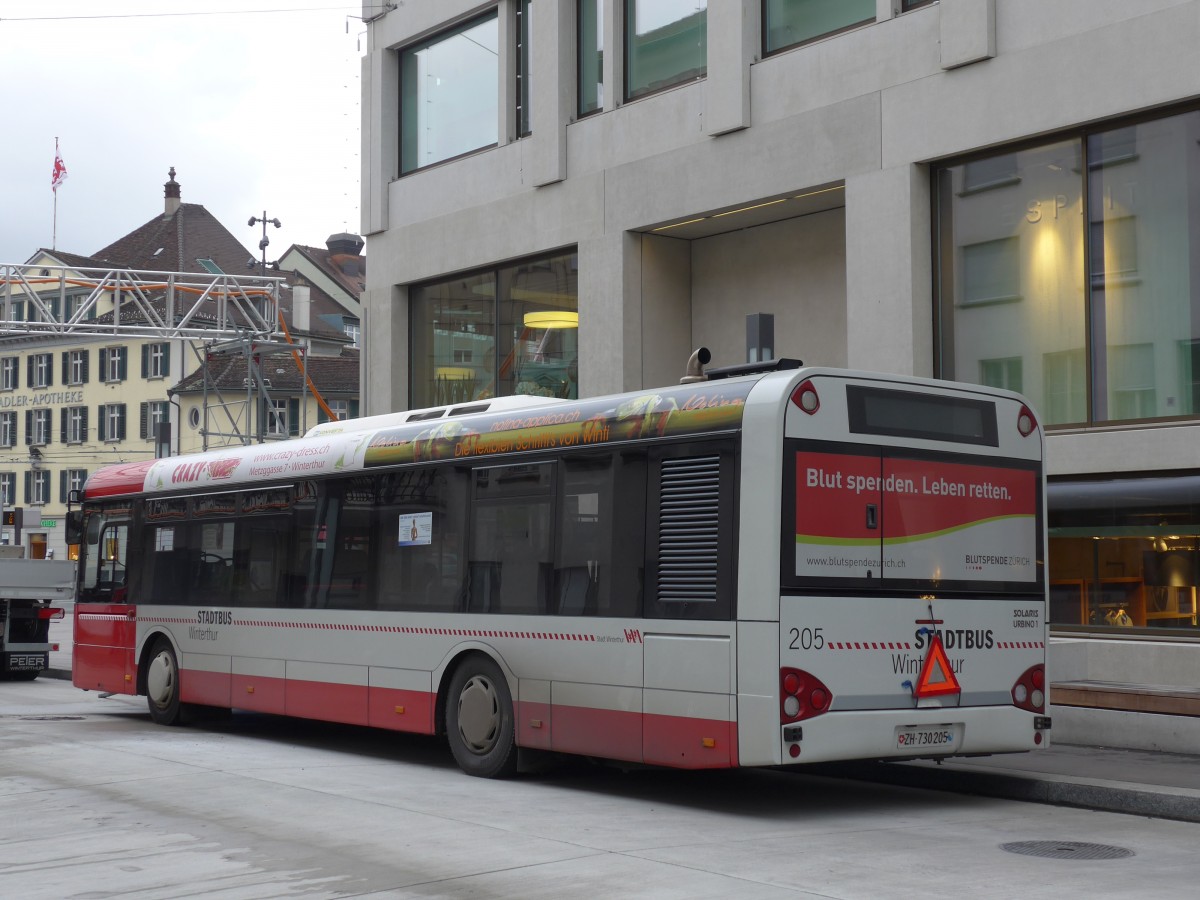 (157'621) - SW Winterthur - Nr. 205/ZH 730'205 - Solaris am 6. Dezember 2014 beim Hauptbahnhof Winterthur