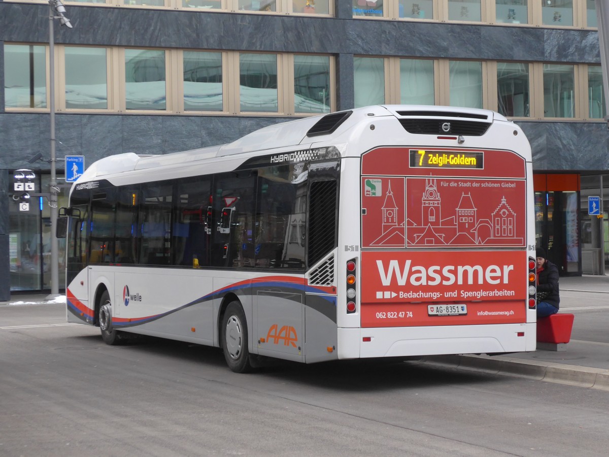 (158'599) - AAR bus+bahn, Aarau - Nr. 51/AG 8351 - Volvo am 4. Februar 2015 beim Bahnhof Aarau