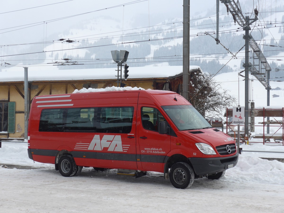 (158'659) - AFA Adelboden - Nr. 52/BE 611'129 - Mercedes am 8. Februar 2015 beim Bahnhof Zweisimmen