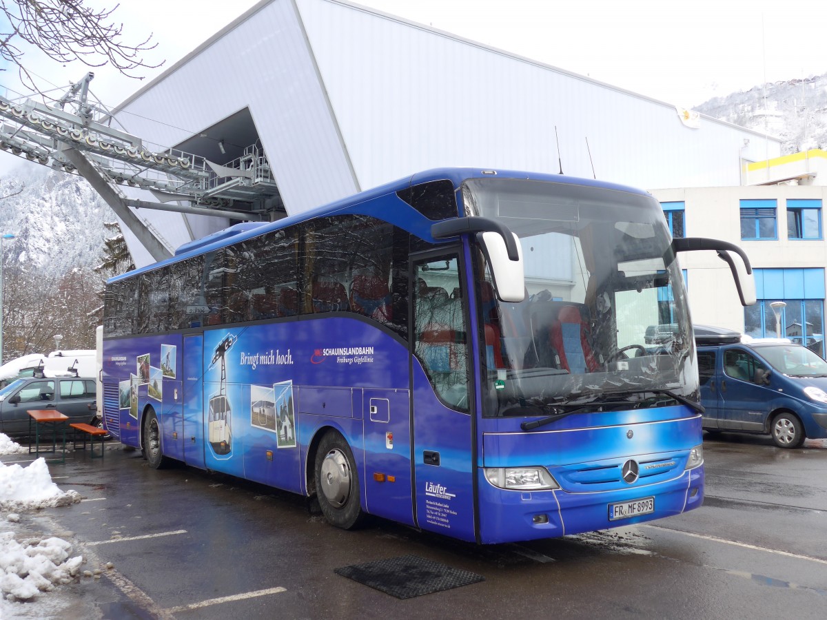 (158'840) - Aus Deutschland: Lufer, Horben - FR-MF 8993 - Mercedes am 22. Februar 2015 beim Bahnhof Le Chble