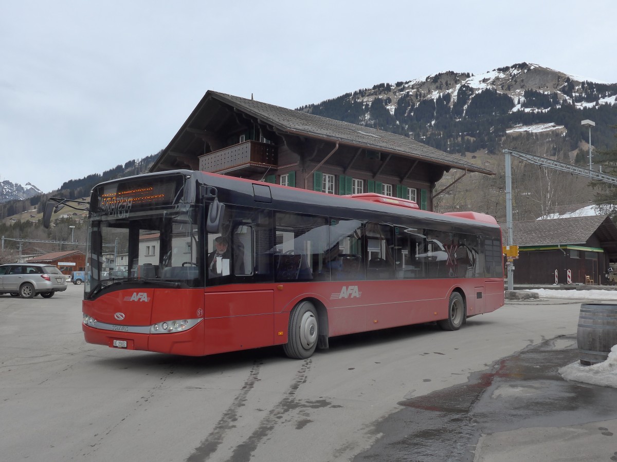 (159'200) - AFA Adelboden - Nr. 51/BE 25'802 - Solaris am 16. Mrz 2015 beim Bahnhof Lenk