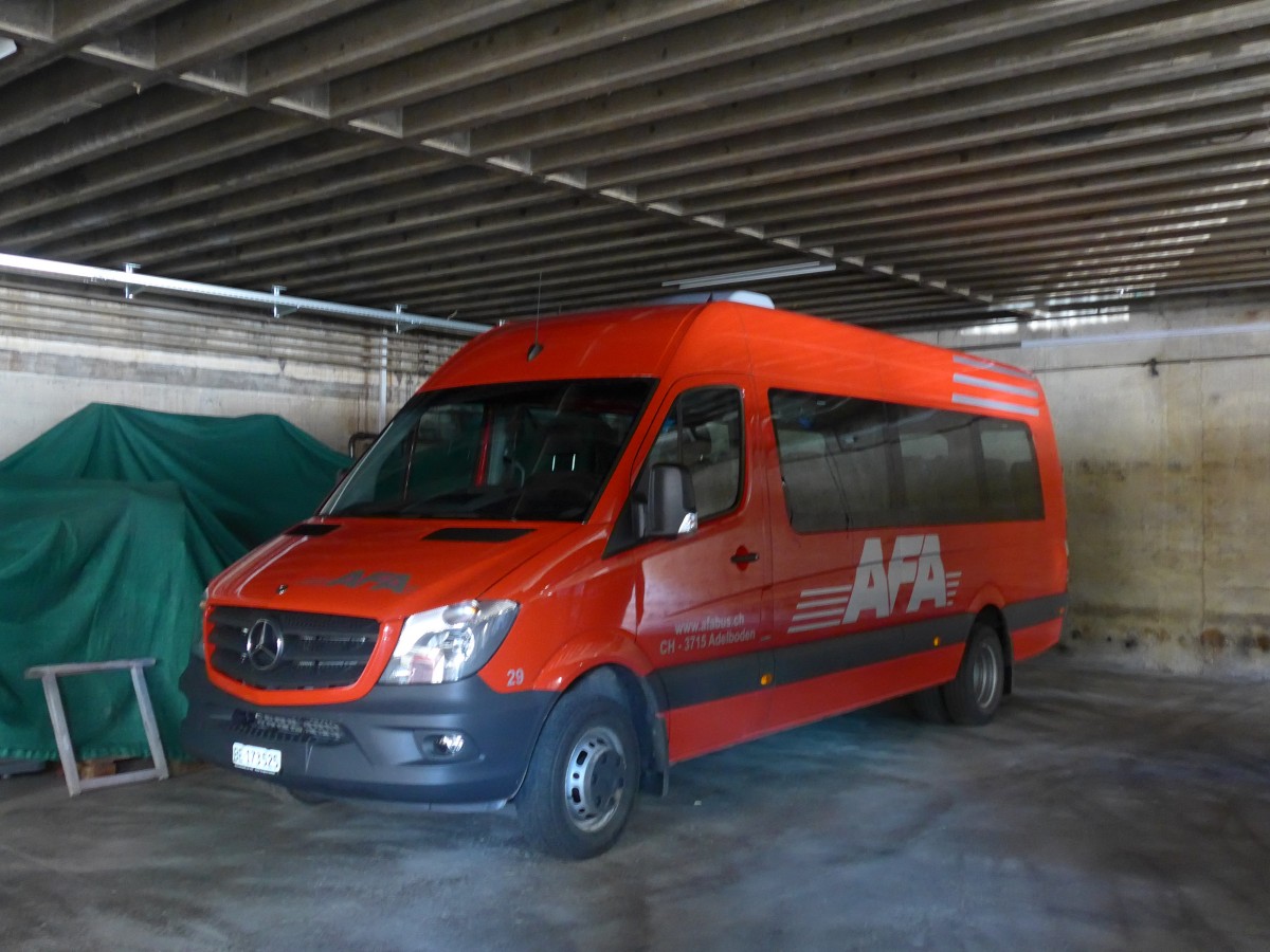 (159'923) - AFA Adelboden - Nr. 29/BE 173'525 - Mercedes am 12. April 2015 im Autobahnhof Adelboden