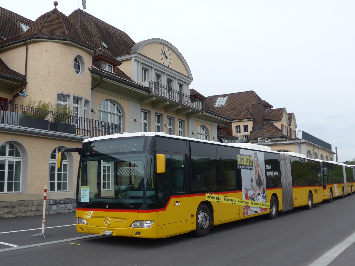 (159'982) - AVA Aarberg - Nr. 10/BE 666'083 - Mercedes am 25. April 2015 beim Bahnhof Spiez