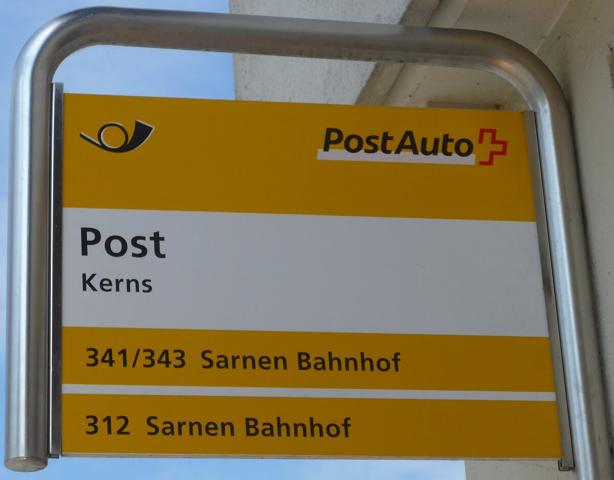 (160'925) - PostAuto-Haltestellenschild - Kerns, Post - am 24. Mai 2015