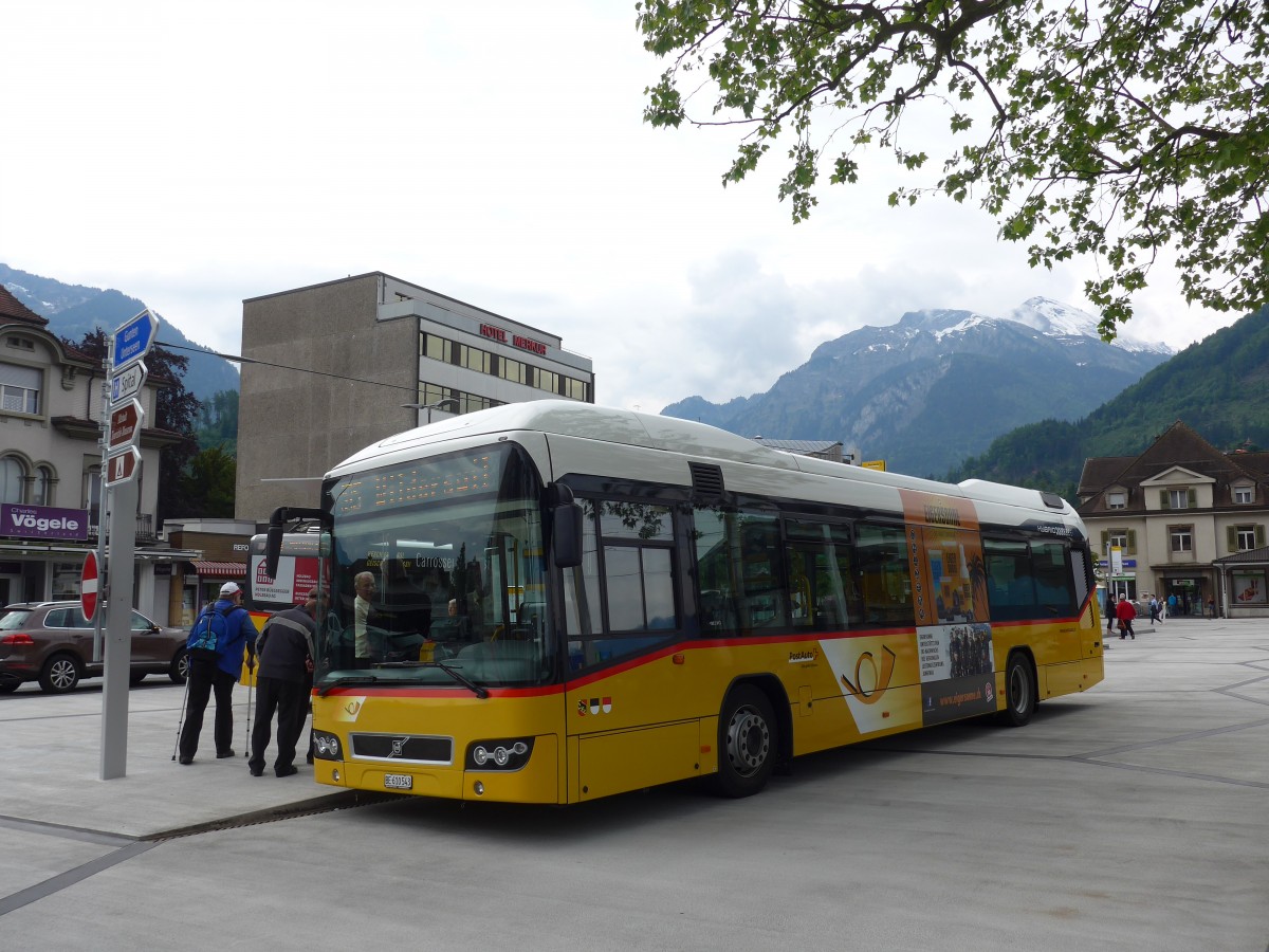 (160'966) - PostAuto Bern - BE 610'543 - Volvo am 25. Mai 2015 beim Bahnhof Interlaken West