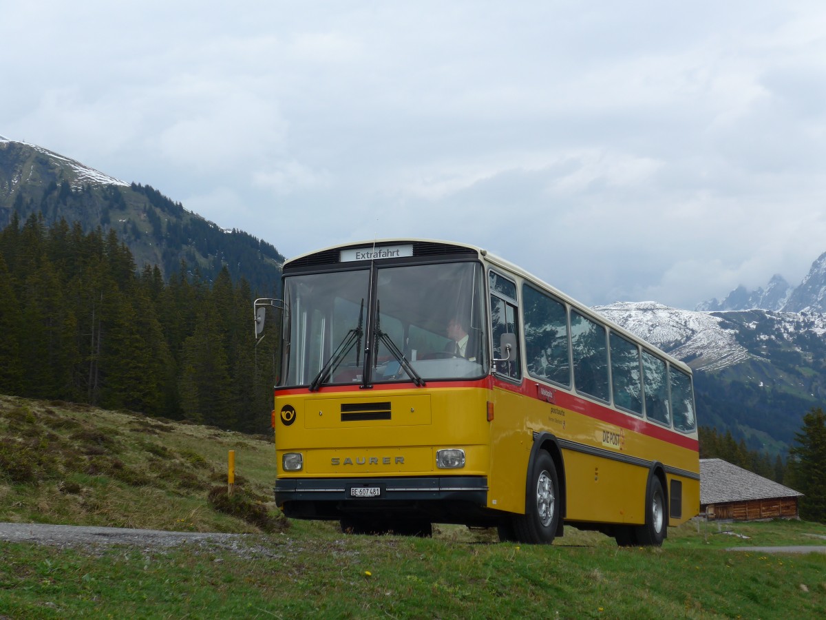 (161'029) - AVG Meiringen - Nr. 74/BE 607'481 - Saurer/R&J (ex PostAuto Berner Oberland; ex P 24'357) am 25. Mai 2015 in Grindelwald, Nodhalten