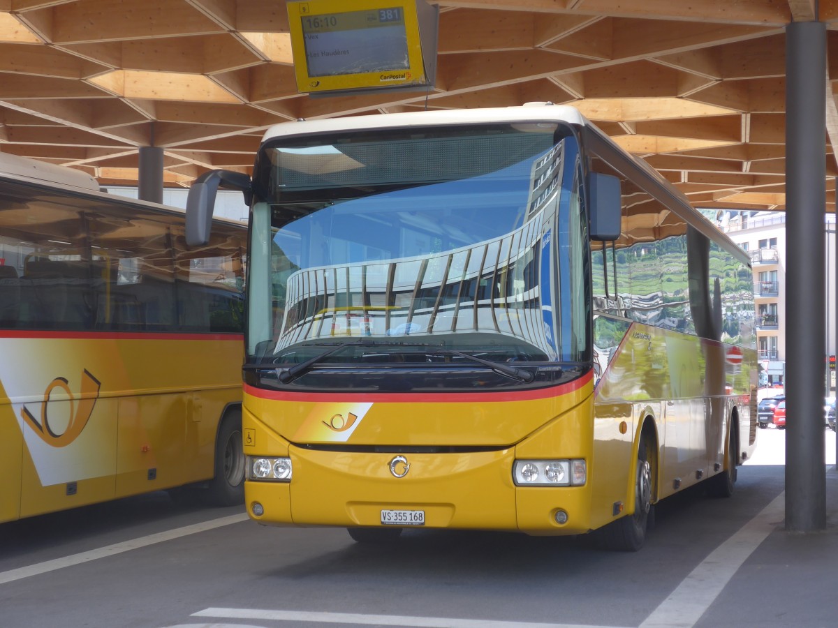 (161'160) - PostAuto Wallis - Nr. 6/VS 355'168 - Irisbus am 27. Mai 2015 beim Bahnhof Sion