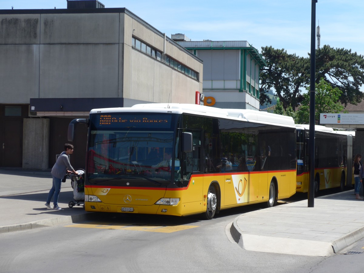 (161'304) - CarPostal Ouest - VD 510'261 - Mercedes am 28. Mai 2015 beim Bahnhof Yverdon