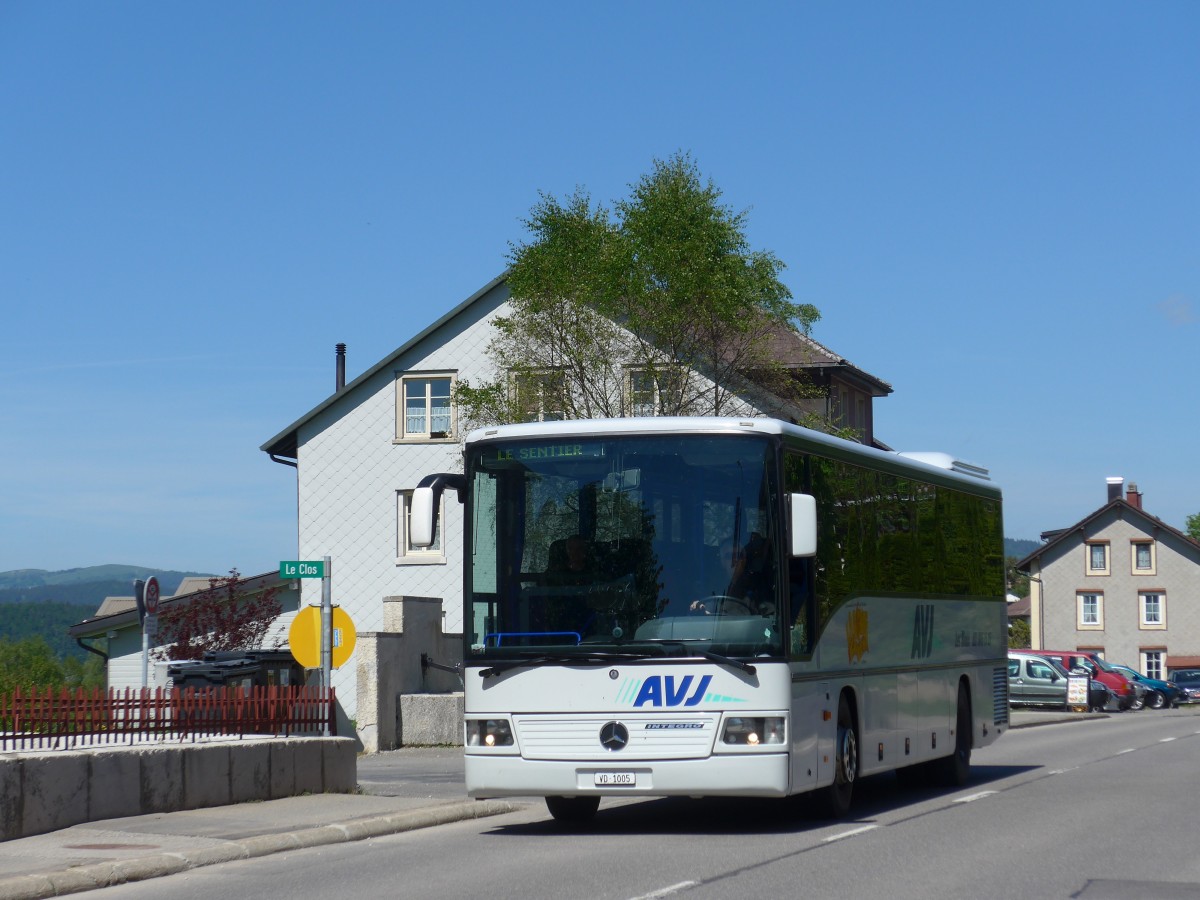 (161'367) - AVJ Les Bioux - Nr. 8/VD 1005 - Mercedes am 28. Mai 2015 in Les Bioux, AVJ