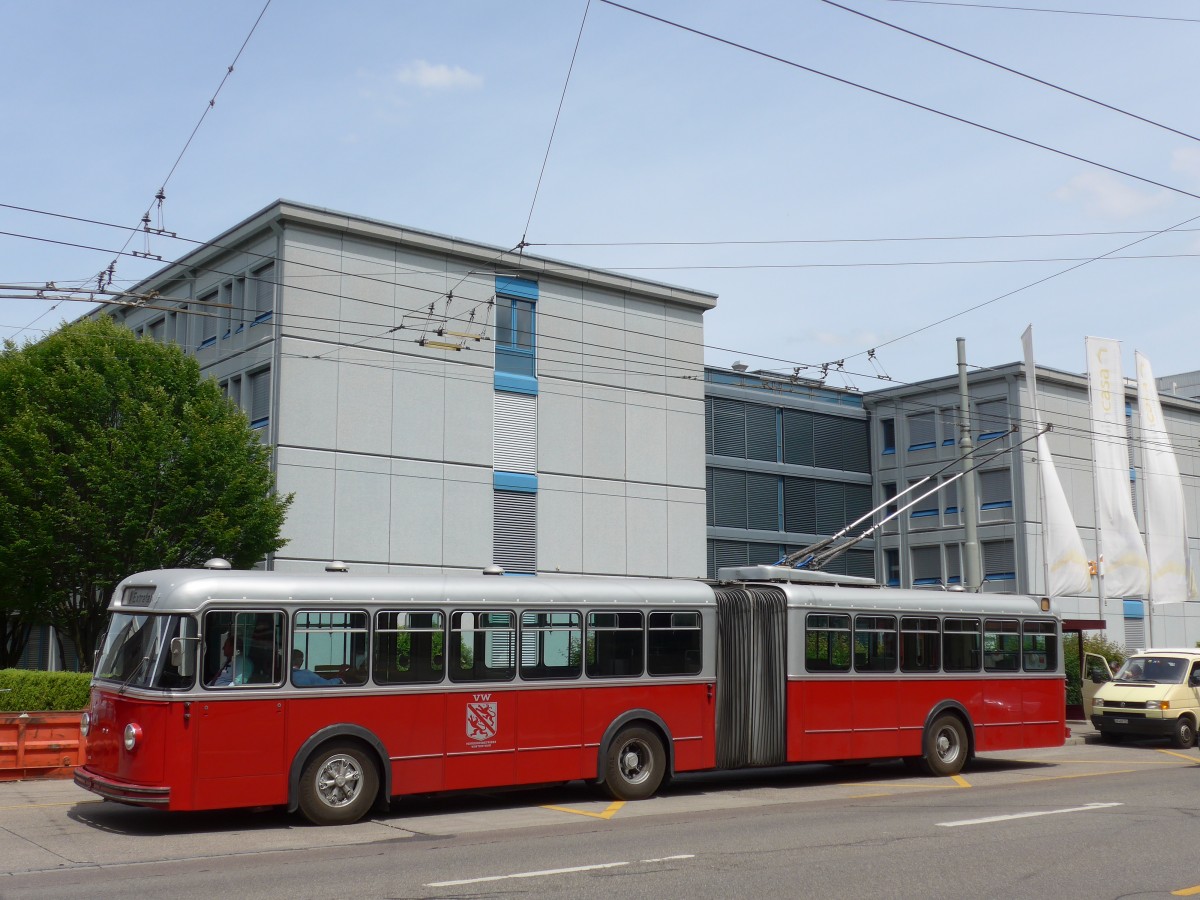 (161'656) - VW Winterthur - Nr. 101 - FBW/SWS Gelenktrolleybus am 31. Mai 2015 in Winterthur, Strahlegg