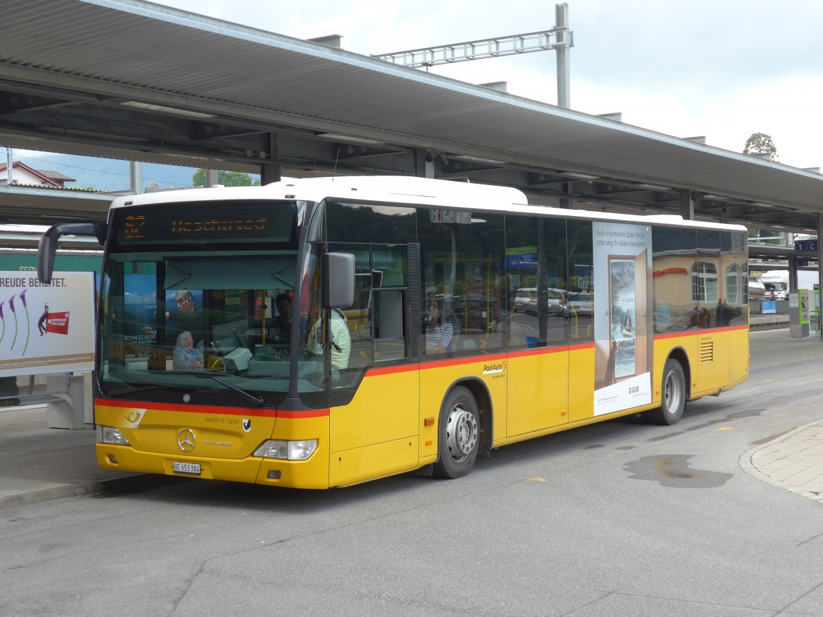 (162'354) - PostAuto Bern - BE 653'384 - Mercedes am 20. Juni 2015 beim Bahnhof Spiez