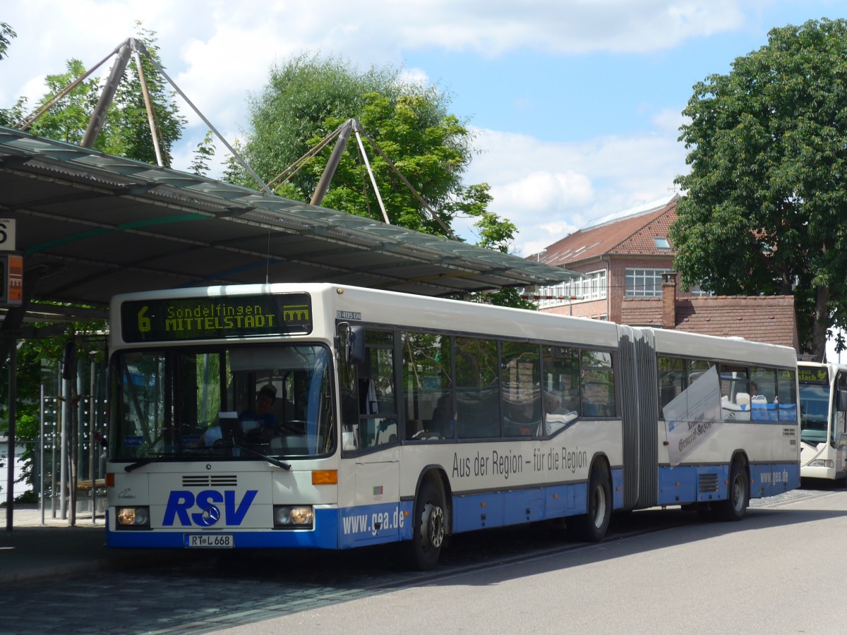 (162'508) - Lutz, Reutlingen - RT-L 668 - Mercedes (ex RSV Reutlingen) am 24. Juni 2015 in Reutlingen, Stadtmitte